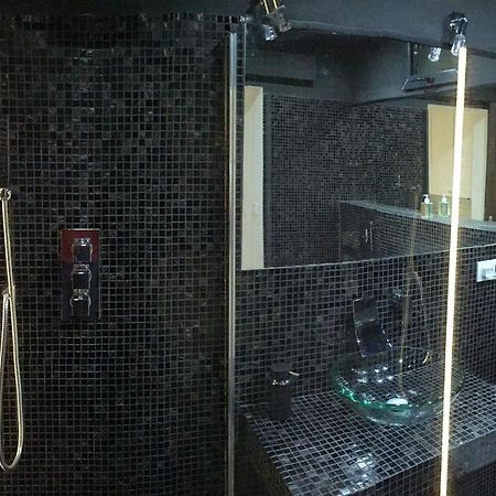 City Center Apartment With Gym & Spa Budapesta Exterior foto